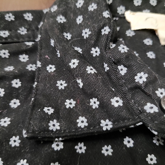 JESSICA SIMPSON GIRLS NWT SIZE 4 BLACK DAISY DENIM JACKET - Picture 8 of 12